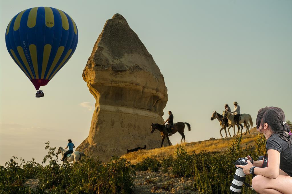 Hotel Lalesaray Ючхисар Екстериор снимка