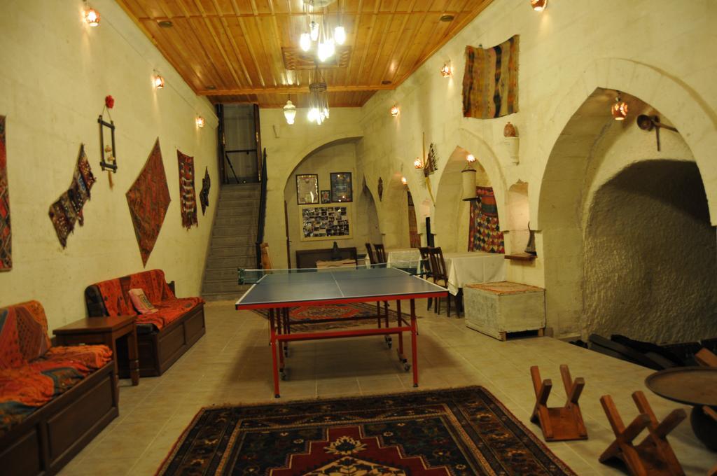 Hotel Lalesaray Ючхисар Екстериор снимка